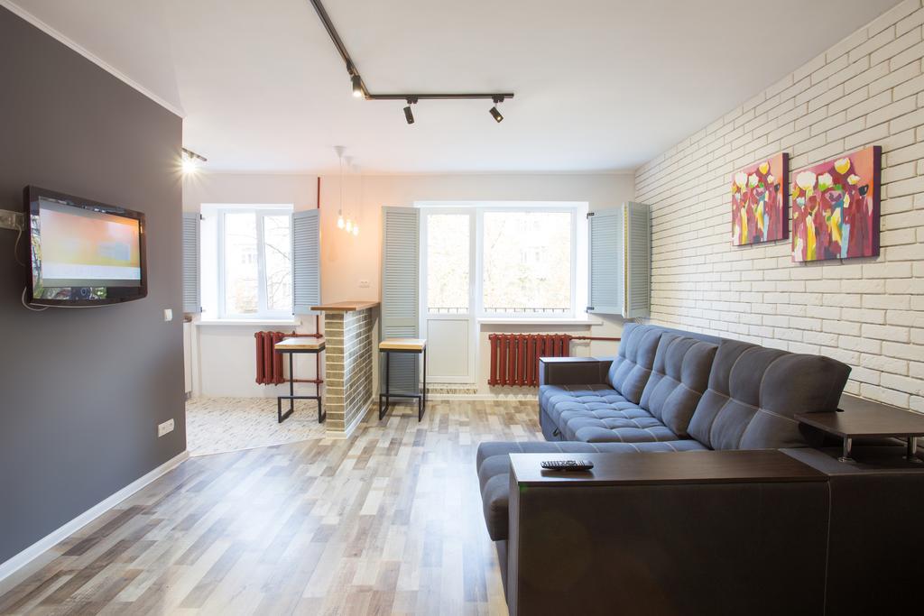 Loft Apartment Near Botanical Garden Харьков Экстерьер фото